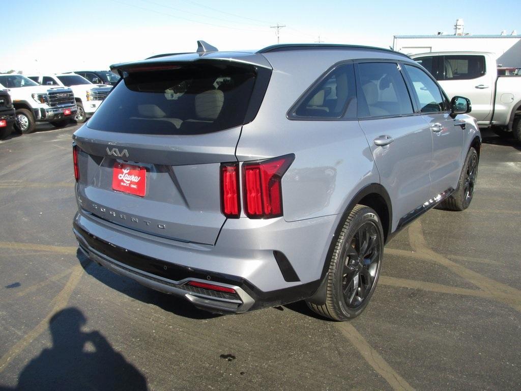 used 2022 Kia Sorento car, priced at $23,995