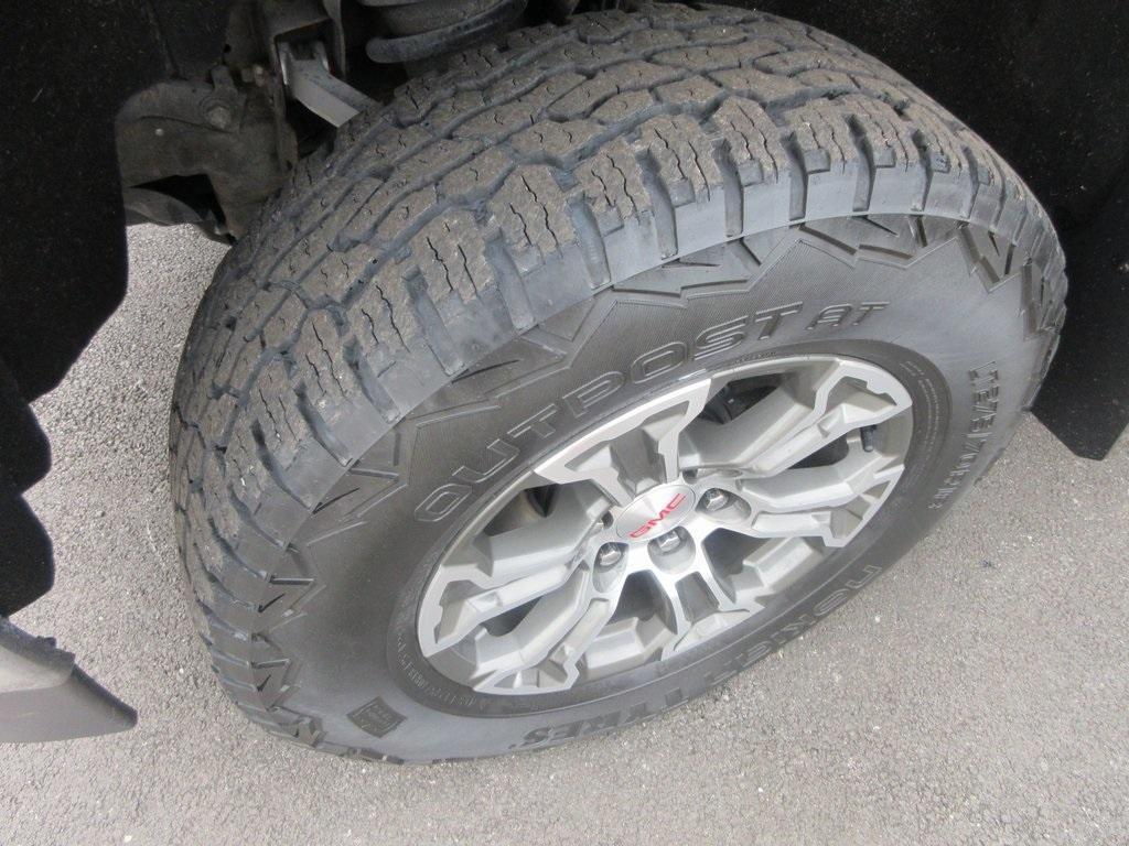 used 2018 GMC Sierra 1500 car, priced at $27,495