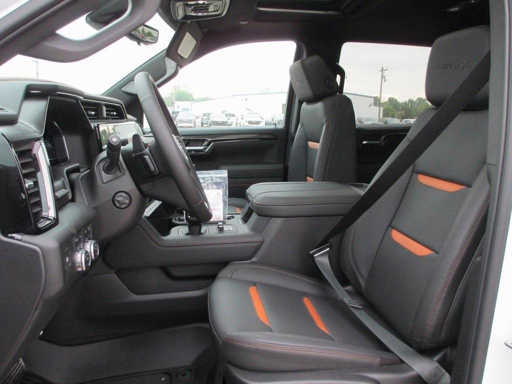new 2025 GMC Sierra 1500 car, priced at $64,799