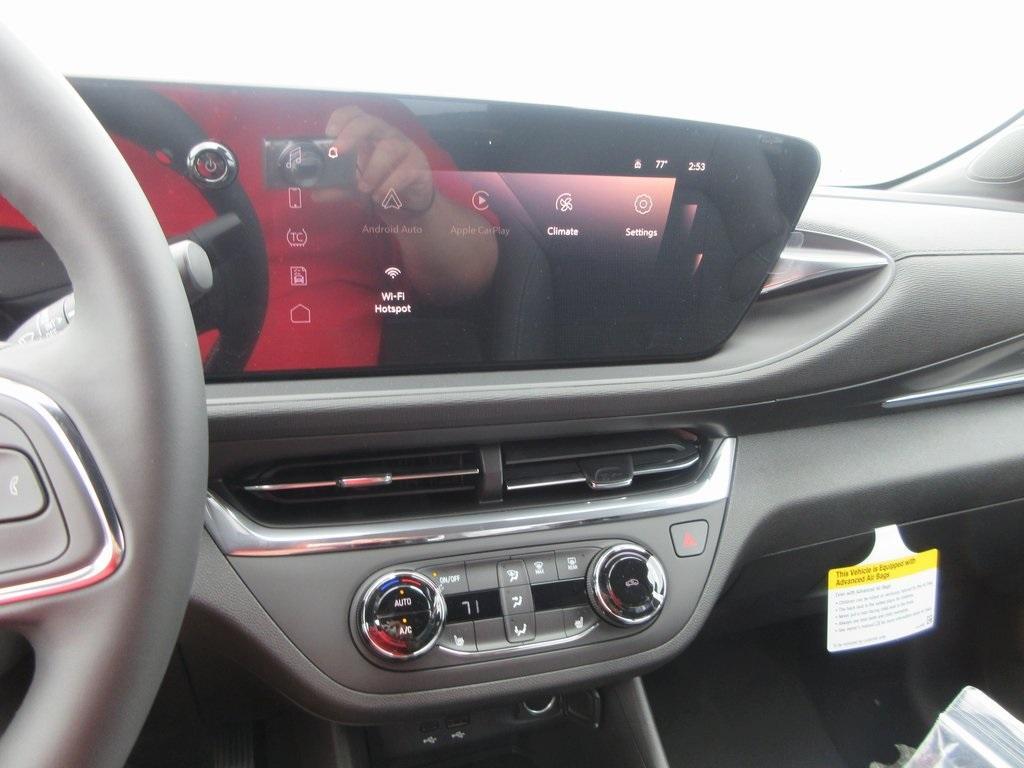 new 2025 Buick Envista car, priced at $25,516