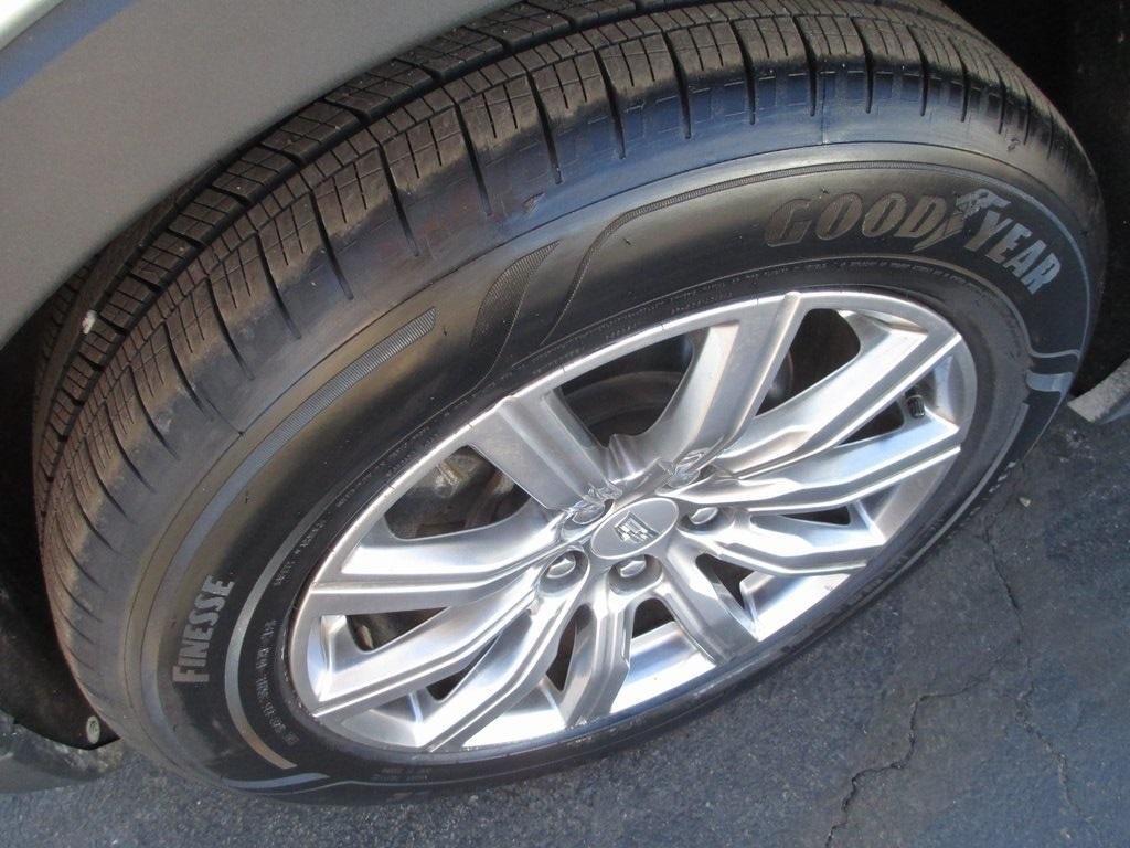 used 2019 Cadillac XT4 car, priced at $22,995