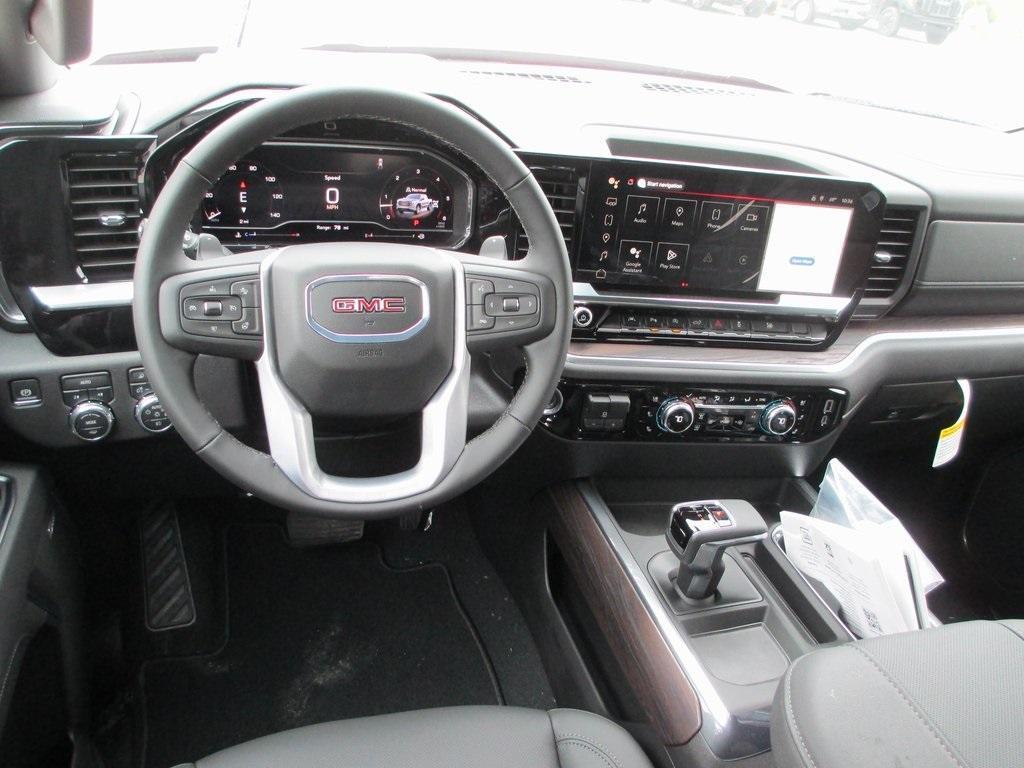 new 2025 GMC Sierra 1500 car, priced at $57,926