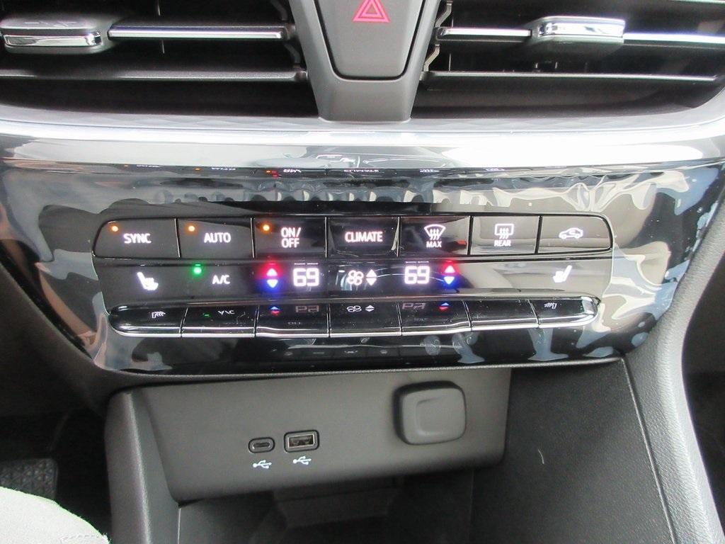 new 2025 Buick Encore GX car
