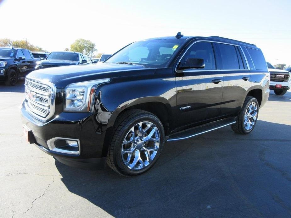 used 2015 GMC Yukon car, priced at $20,995