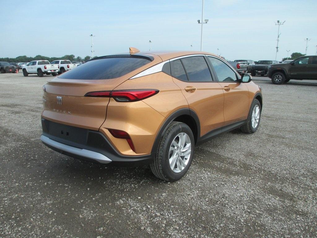 new 2025 Buick Envista car, priced at $23,017