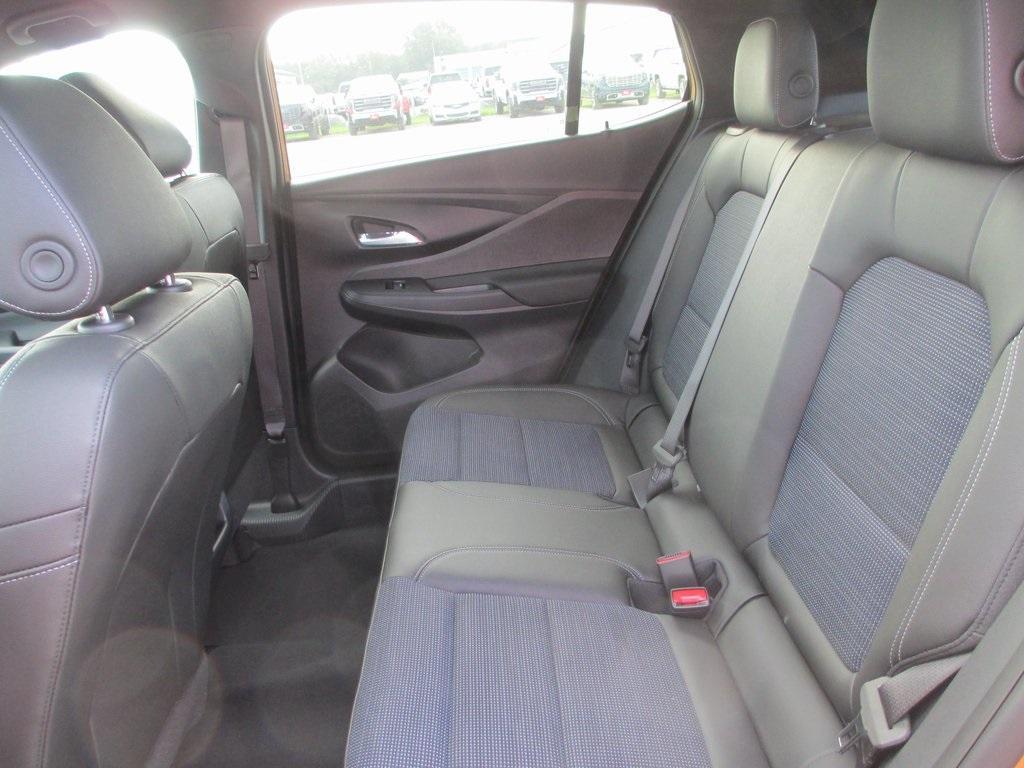 new 2025 Buick Envista car, priced at $23,017