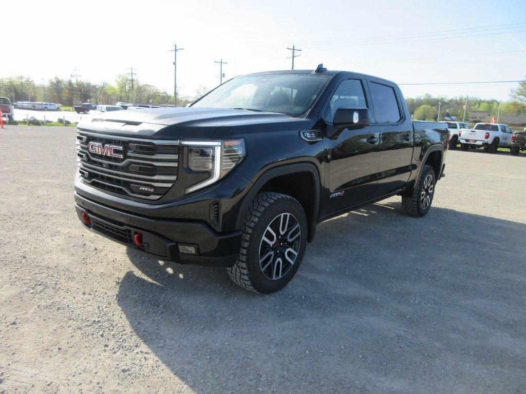 new 2025 GMC Sierra 1500 car, priced at $65,287
