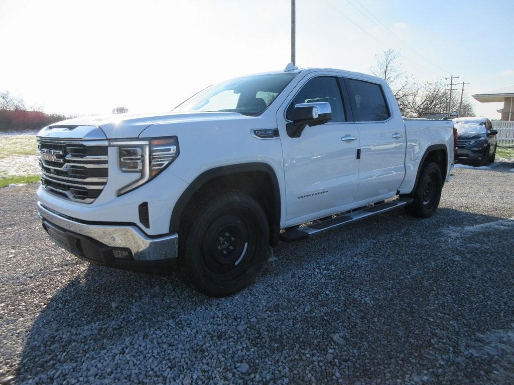 new 2025 GMC Sierra 1500 car, priced at $61,213