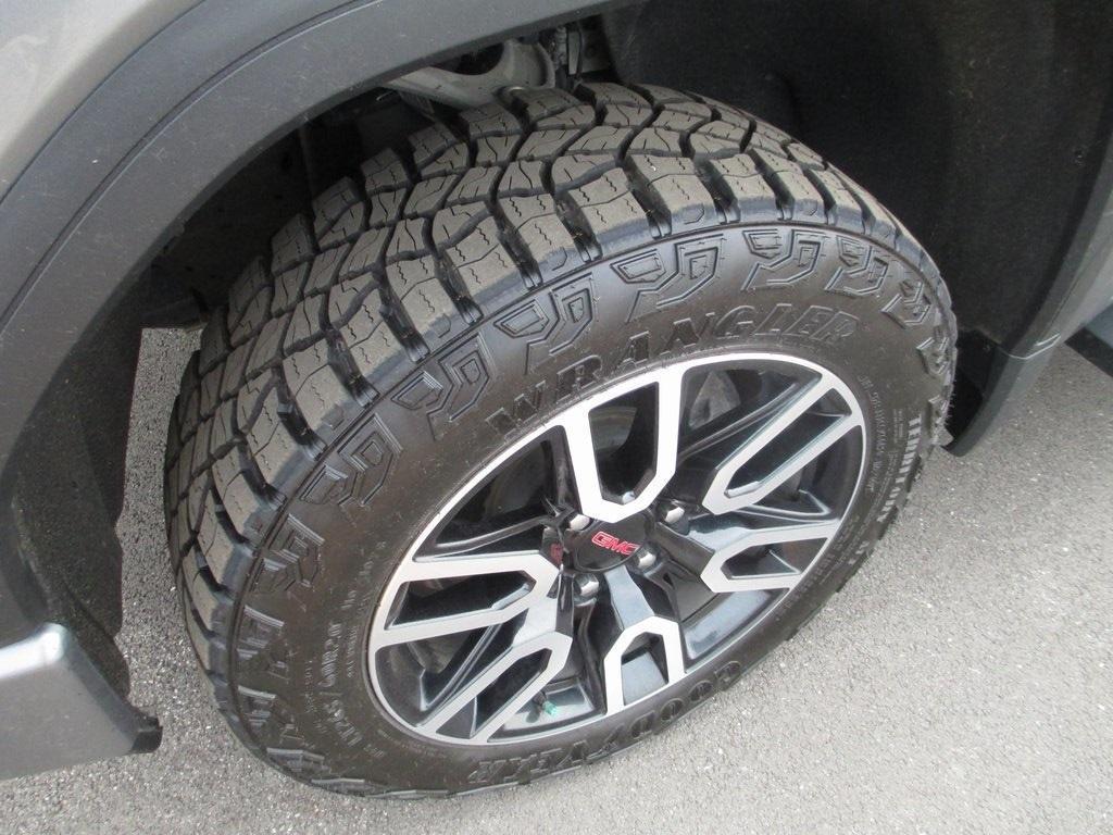 used 2021 GMC Sierra 1500 car, priced at $40,995