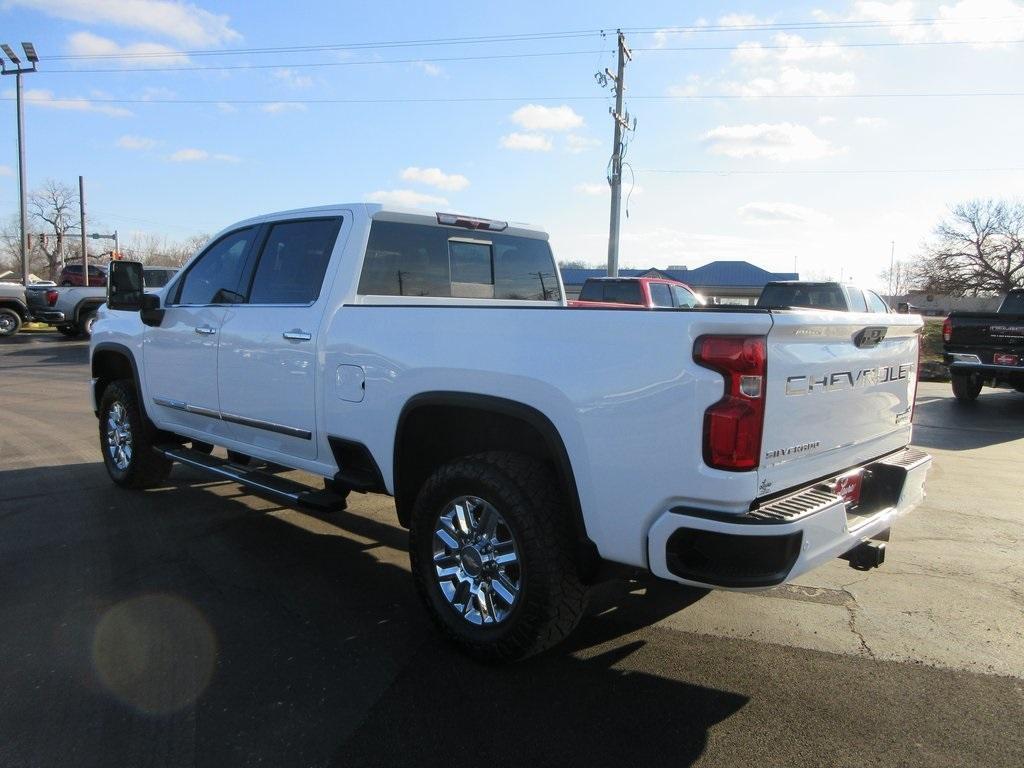 used 2024 Chevrolet Silverado 2500 car, priced at $70,995