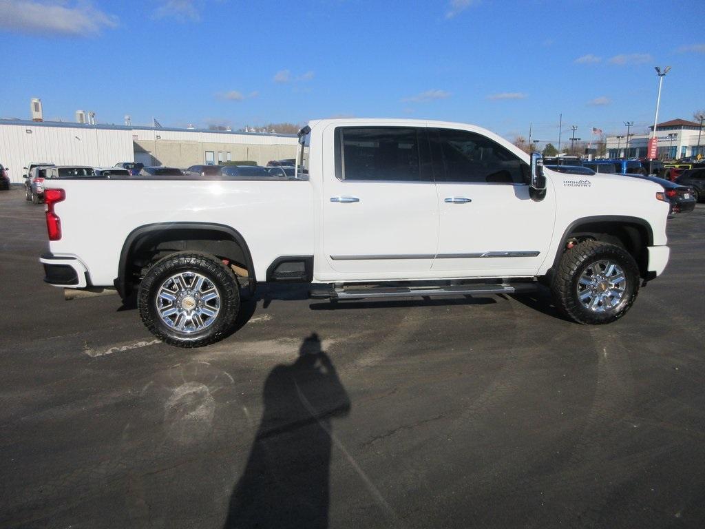 used 2024 Chevrolet Silverado 2500 car, priced at $70,995