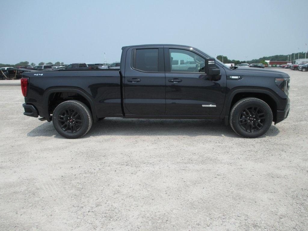 new 2025 GMC Sierra 1500 car, priced at $51,902