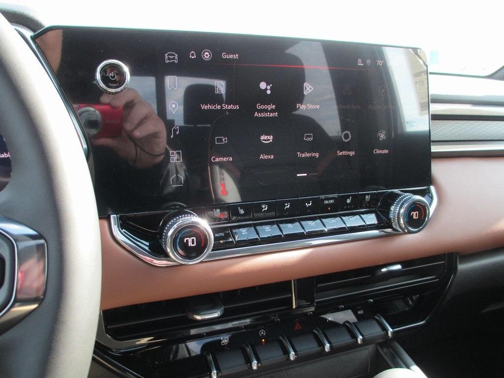 new 2025 GMC Canyon car, priced at $49,858