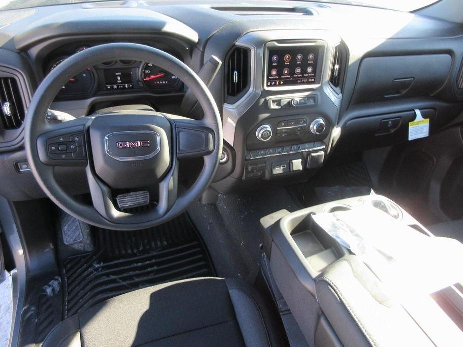 new 2025 GMC Sierra 1500 car, priced at $47,574