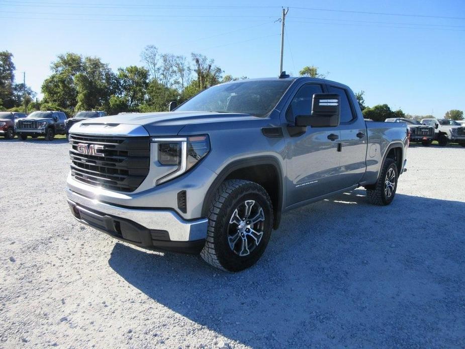 new 2025 GMC Sierra 1500 car, priced at $47,574