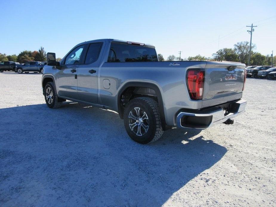 new 2025 GMC Sierra 1500 car, priced at $47,574