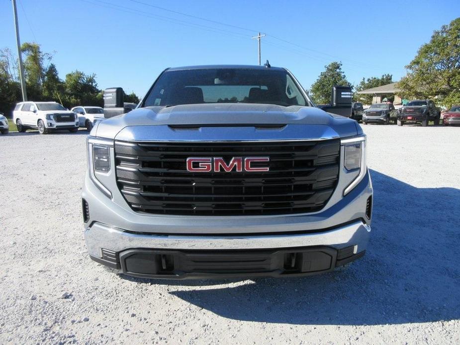 new 2025 GMC Sierra 1500 car, priced at $47,574