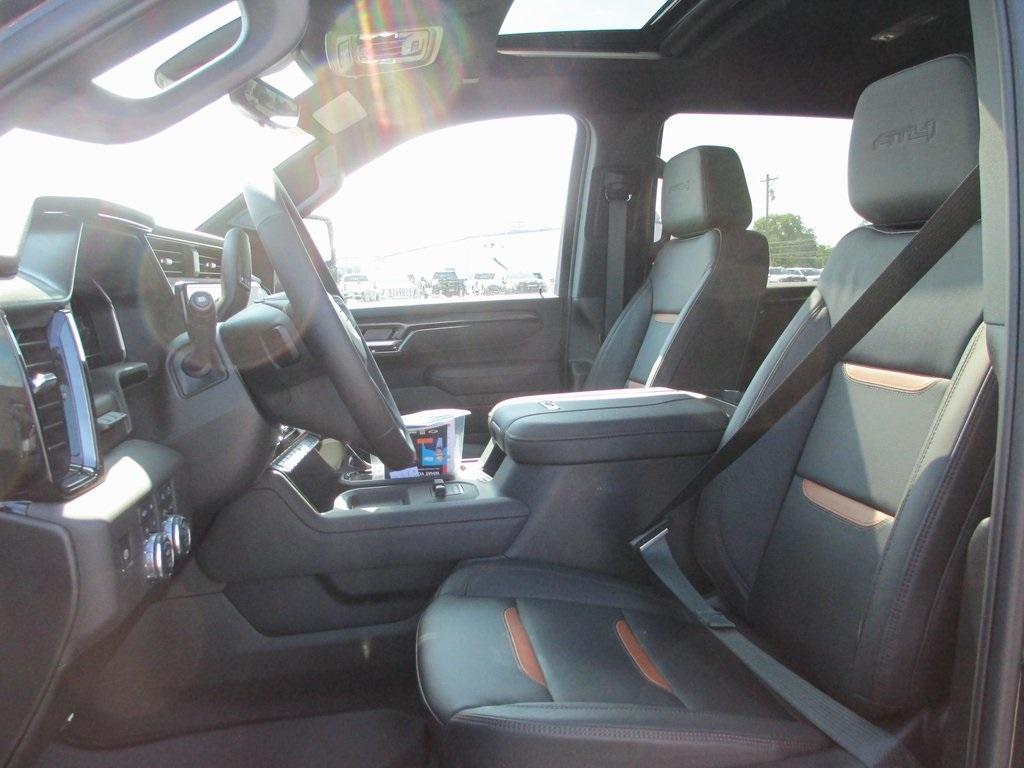 new 2025 GMC Sierra 2500 car, priced at $74,640