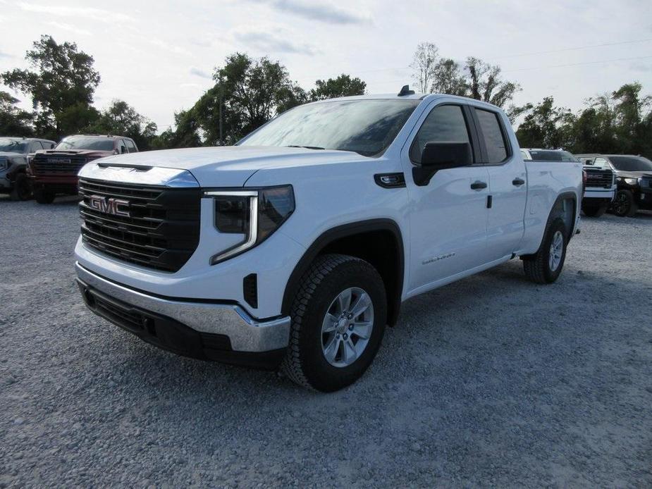 new 2025 GMC Sierra 1500 car, priced at $42,613