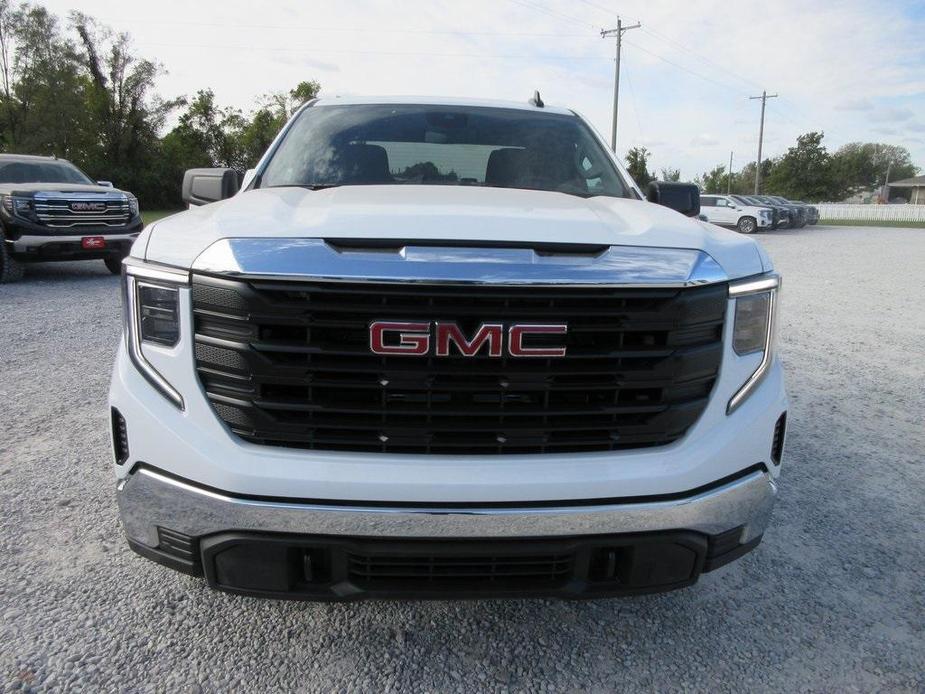 new 2025 GMC Sierra 1500 car, priced at $42,613