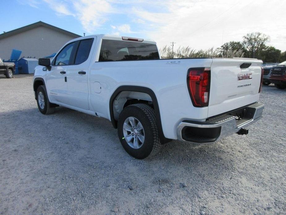 new 2025 GMC Sierra 1500 car, priced at $42,613