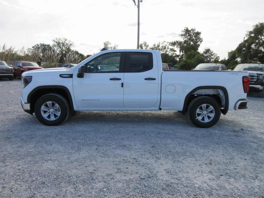 new 2025 GMC Sierra 1500 car, priced at $42,613