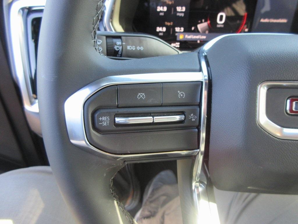 new 2025 GMC Canyon car, priced at $44,934
