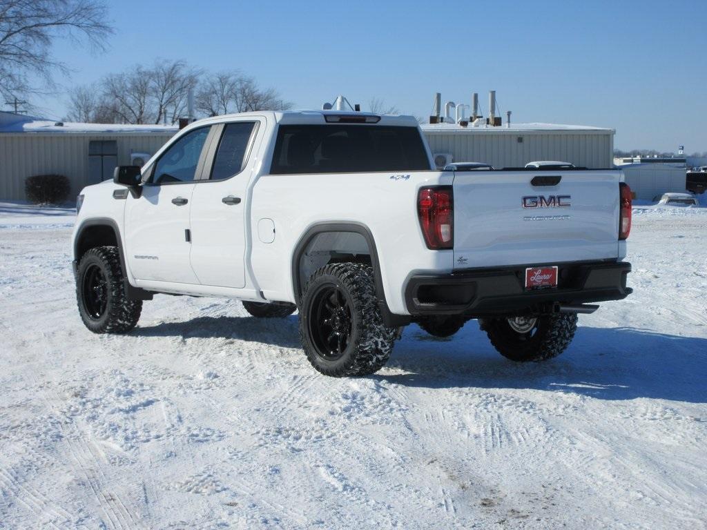 new 2025 GMC Sierra 1500 car, priced at $46,554