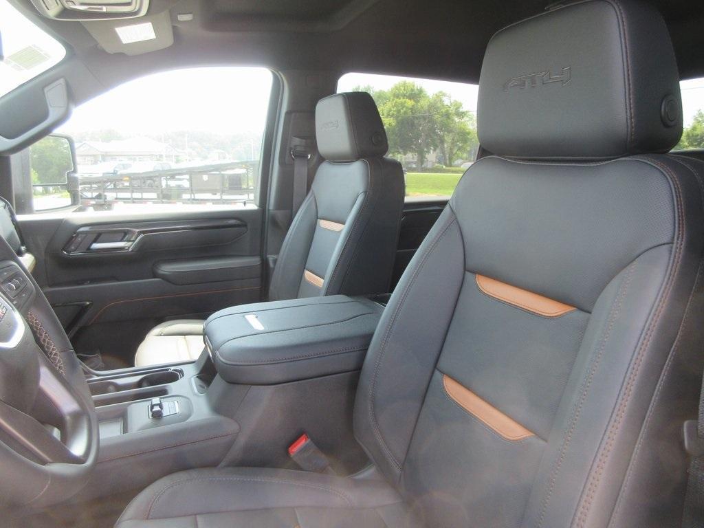 new 2025 GMC Sierra 2500 car, priced at $78,228