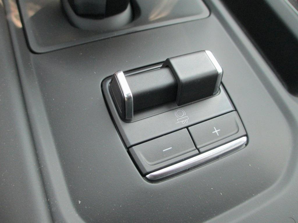 new 2025 GMC Sierra 1500 car, priced at $78,081
