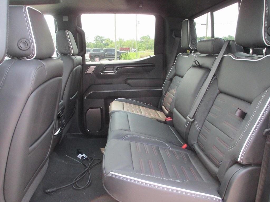 new 2025 GMC Sierra 1500 car, priced at $78,081