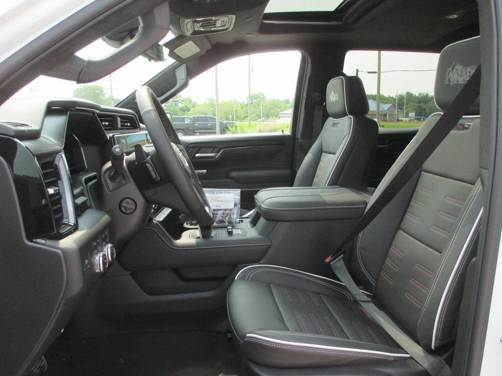 new 2025 GMC Sierra 1500 car, priced at $78,081