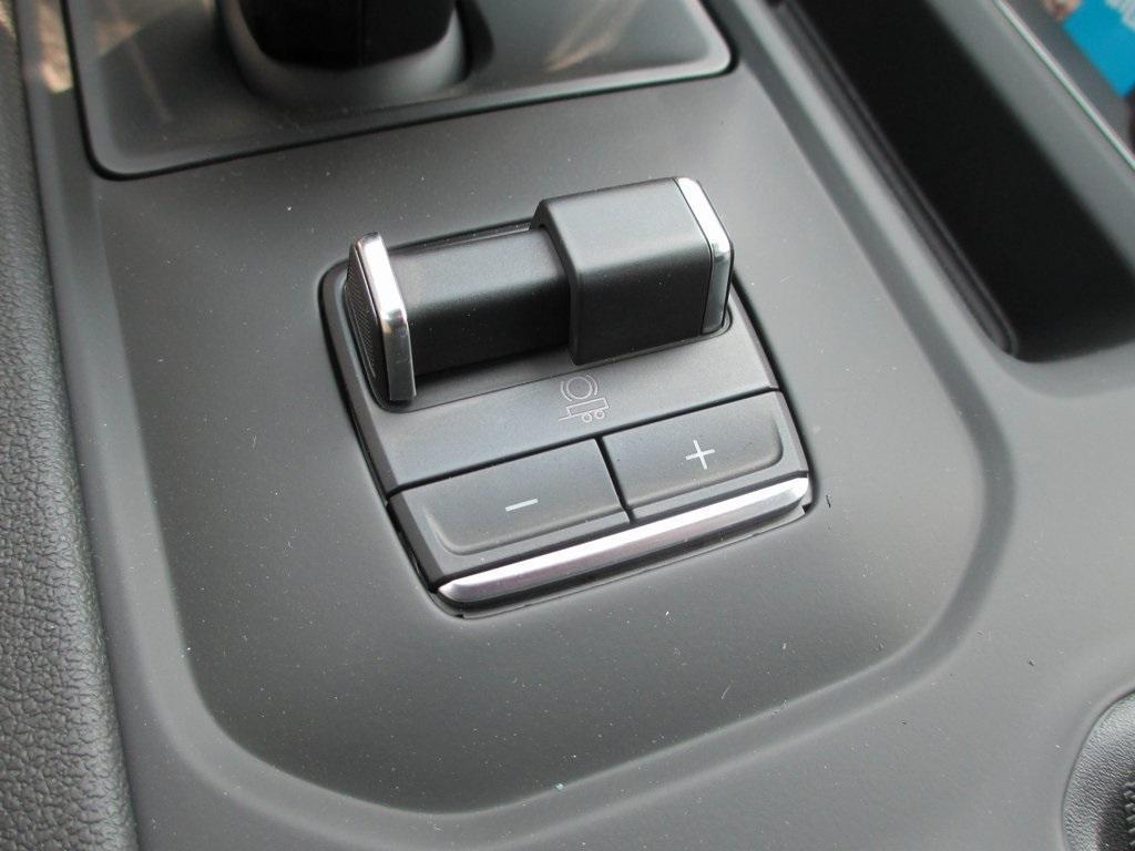 new 2025 GMC Sierra 1500 car, priced at $62,818
