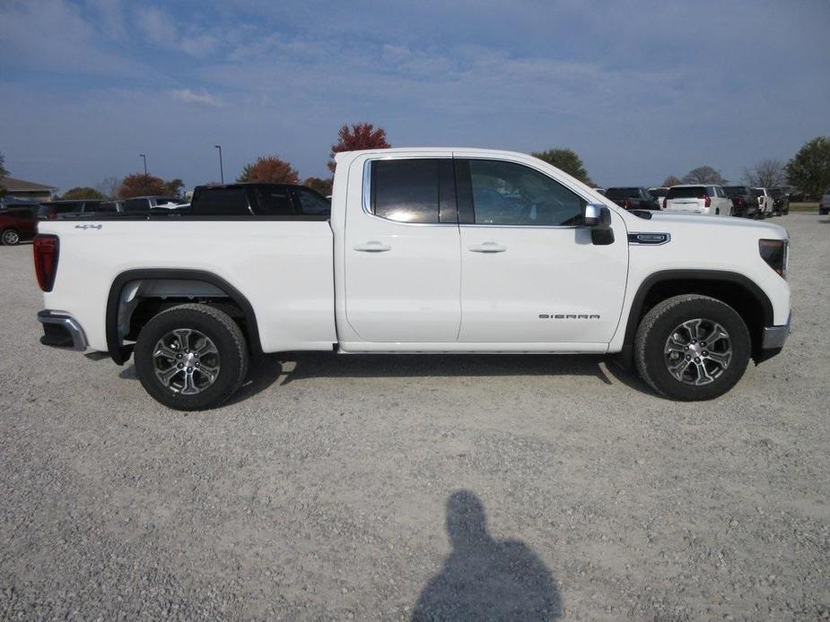 new 2025 GMC Sierra 1500 car, priced at $49,589