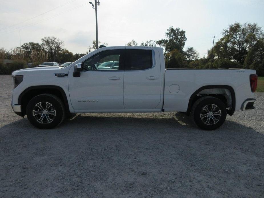 new 2025 GMC Sierra 1500 car, priced at $49,589