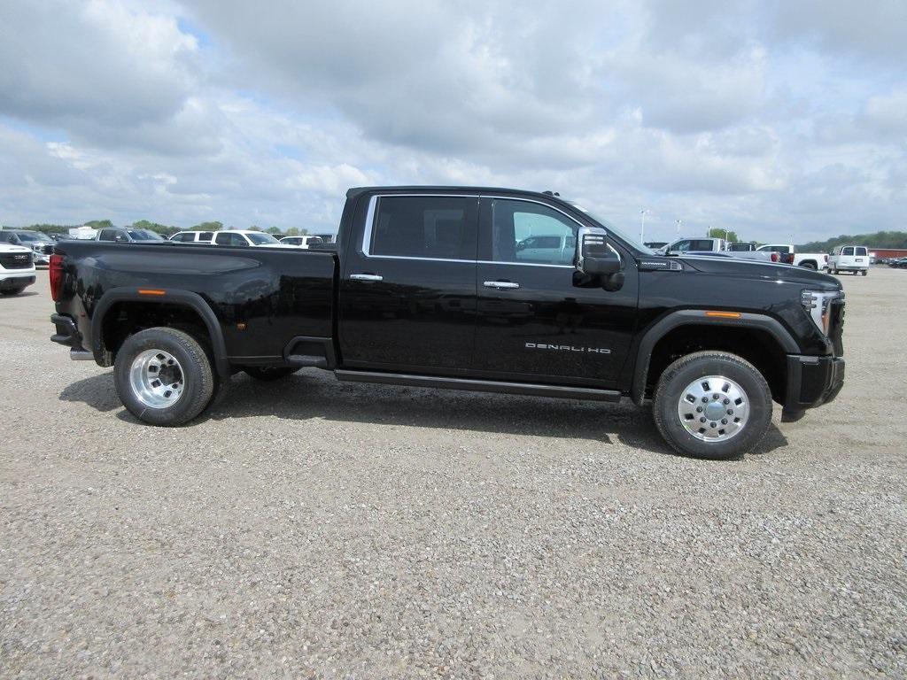 new 2025 GMC Sierra 3500 car, priced at $98,203