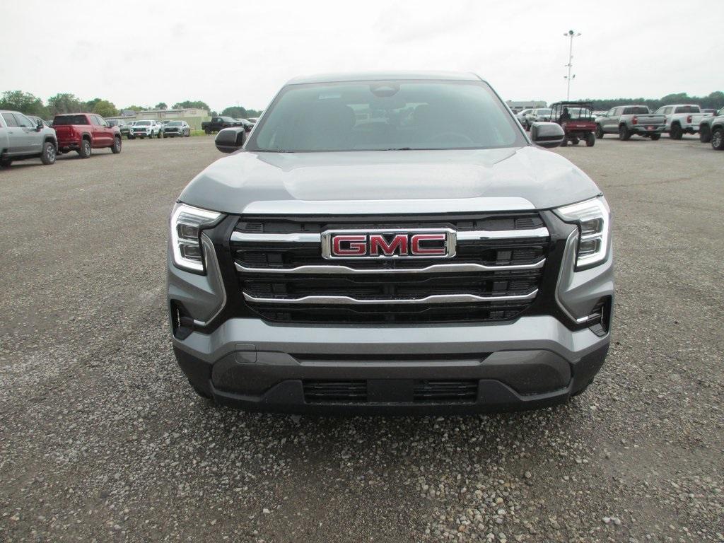 new 2026 GMC Terrain car, priced at $30,372