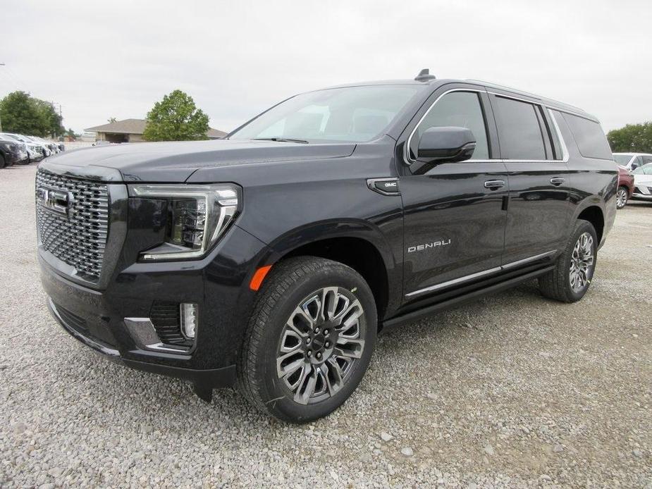 new 2024 GMC Yukon XL car, priced at $96,234