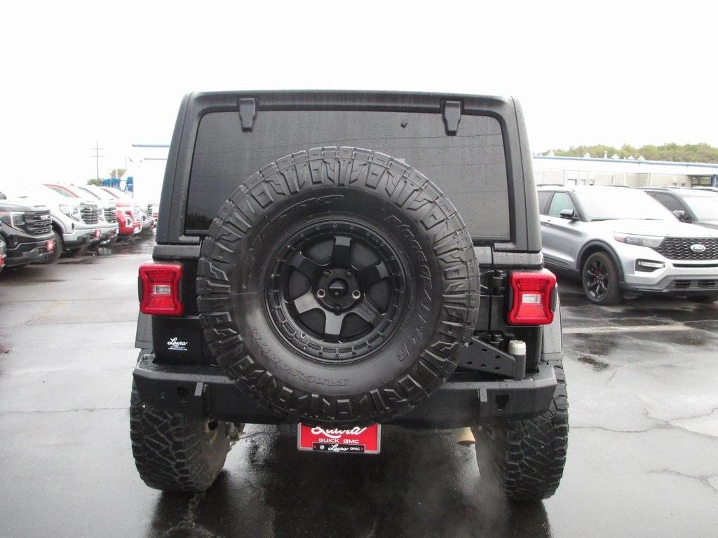 used 2018 Jeep Wrangler Unlimited car, priced at $27,995