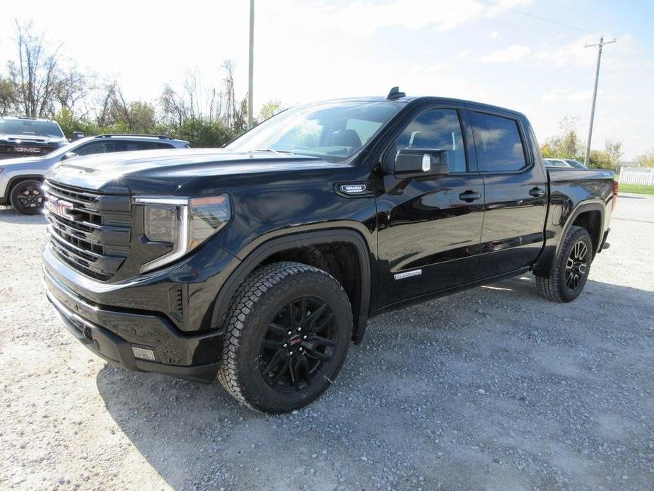 new 2025 GMC Sierra 1500 car, priced at $61,121