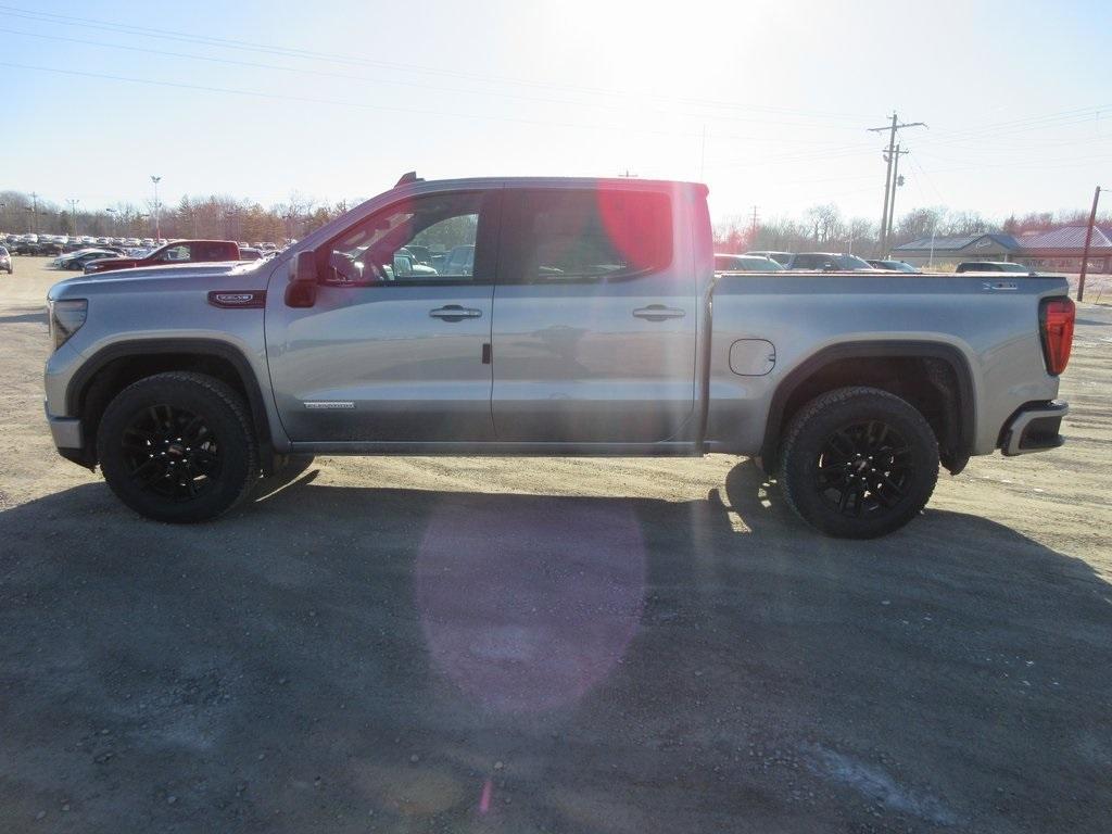 new 2025 GMC Sierra 1500 car, priced at $53,176