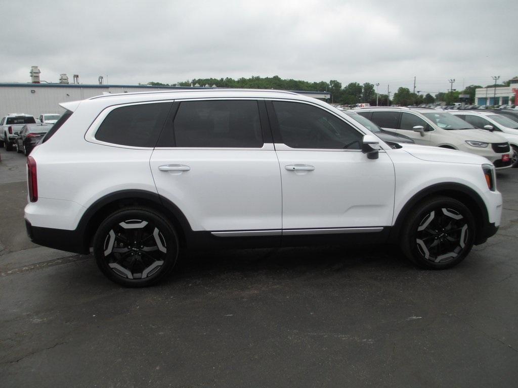 used 2023 Kia Telluride car, priced at $34,995