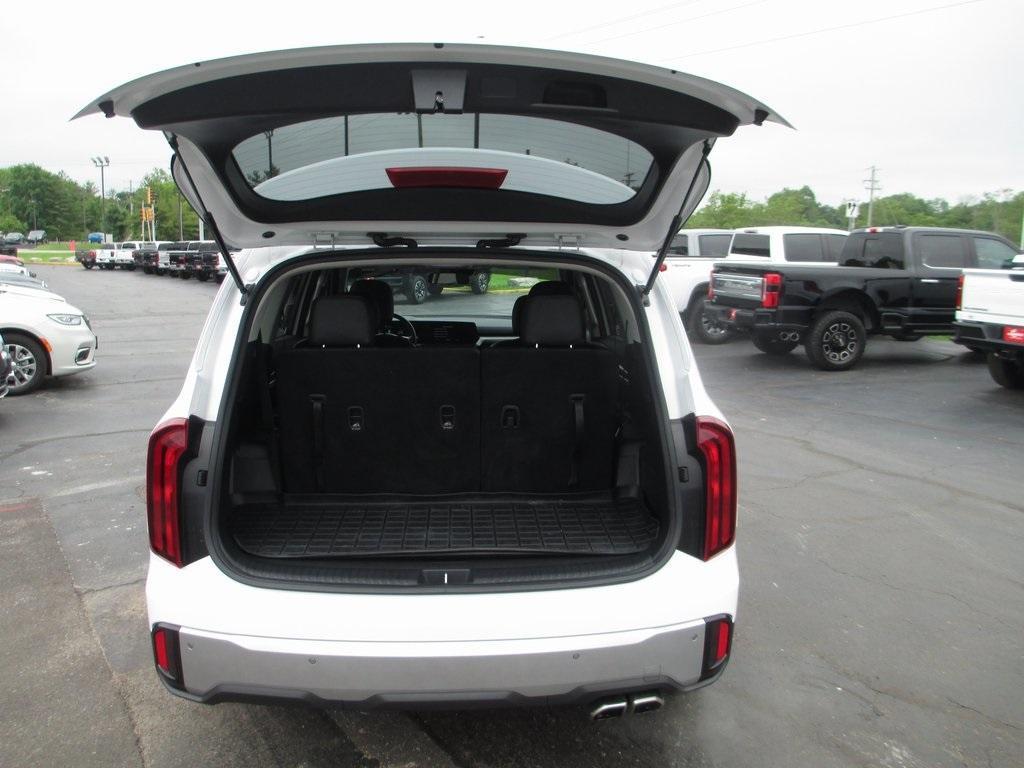 used 2023 Kia Telluride car, priced at $34,995