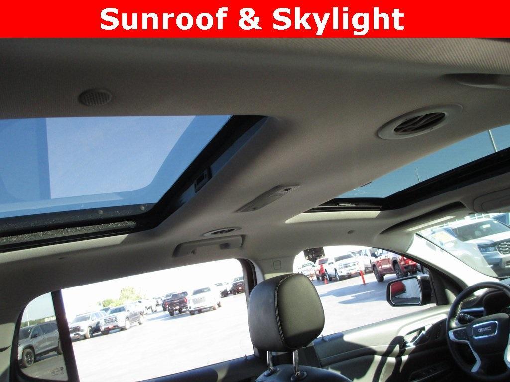 used 2023 GMC Acadia car, priced at $32,995