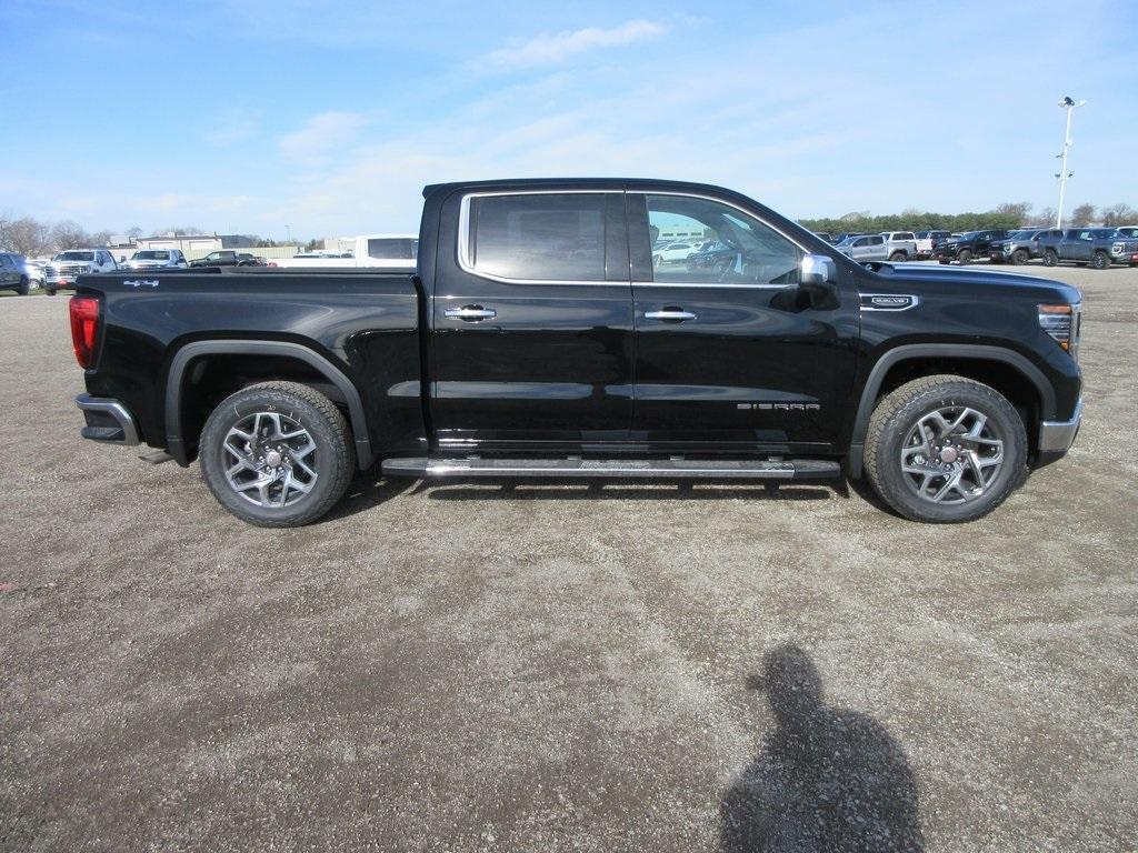 new 2025 GMC Sierra 1500 car, priced at $55,947