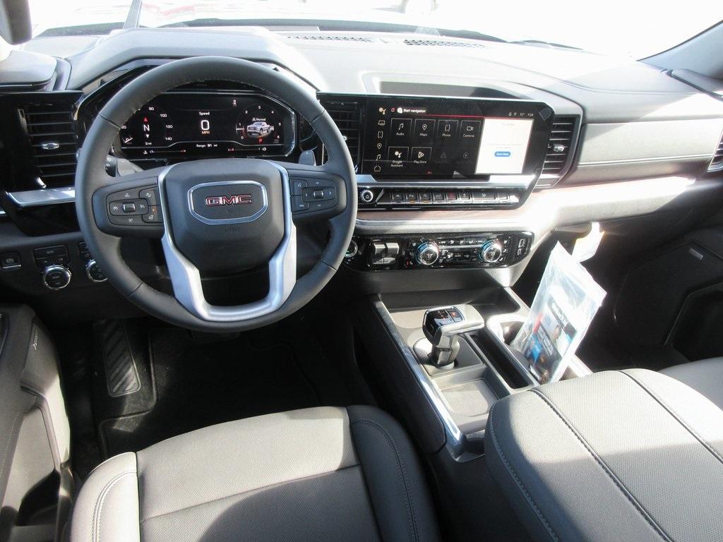 new 2025 GMC Sierra 1500 car, priced at $55,947
