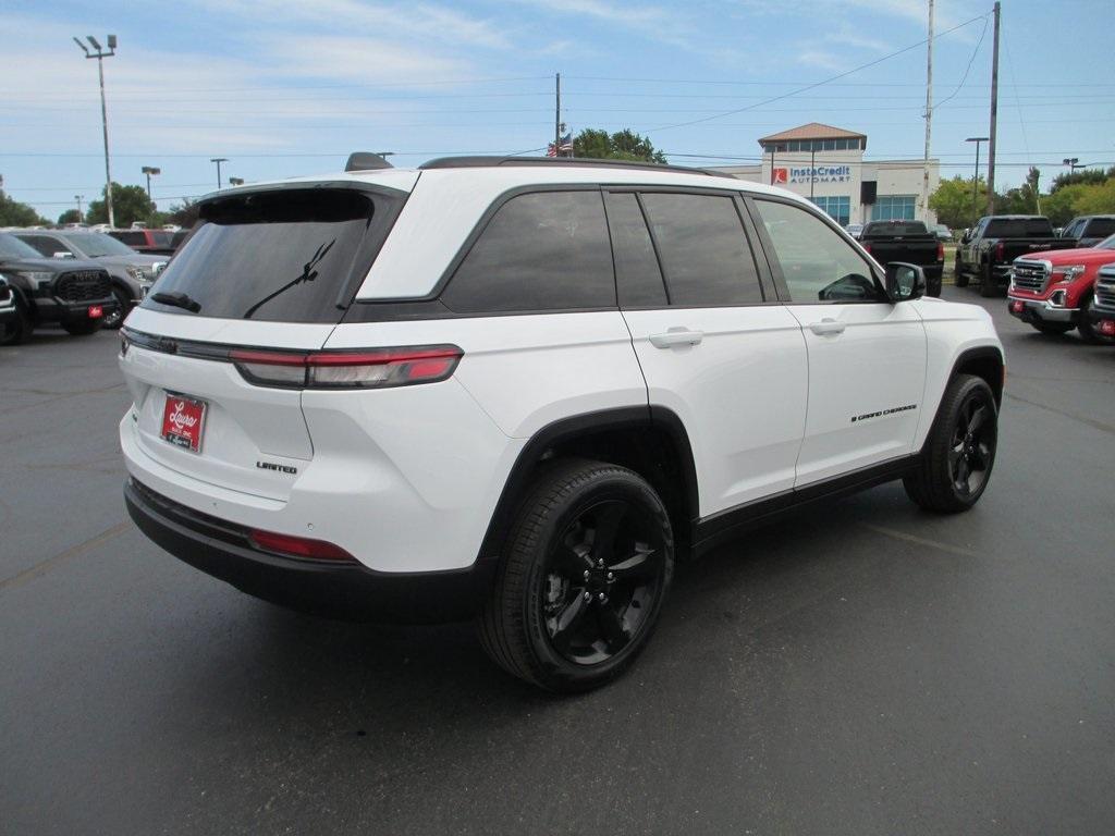 used 2025 Jeep Grand Cherokee car, priced at $38,995