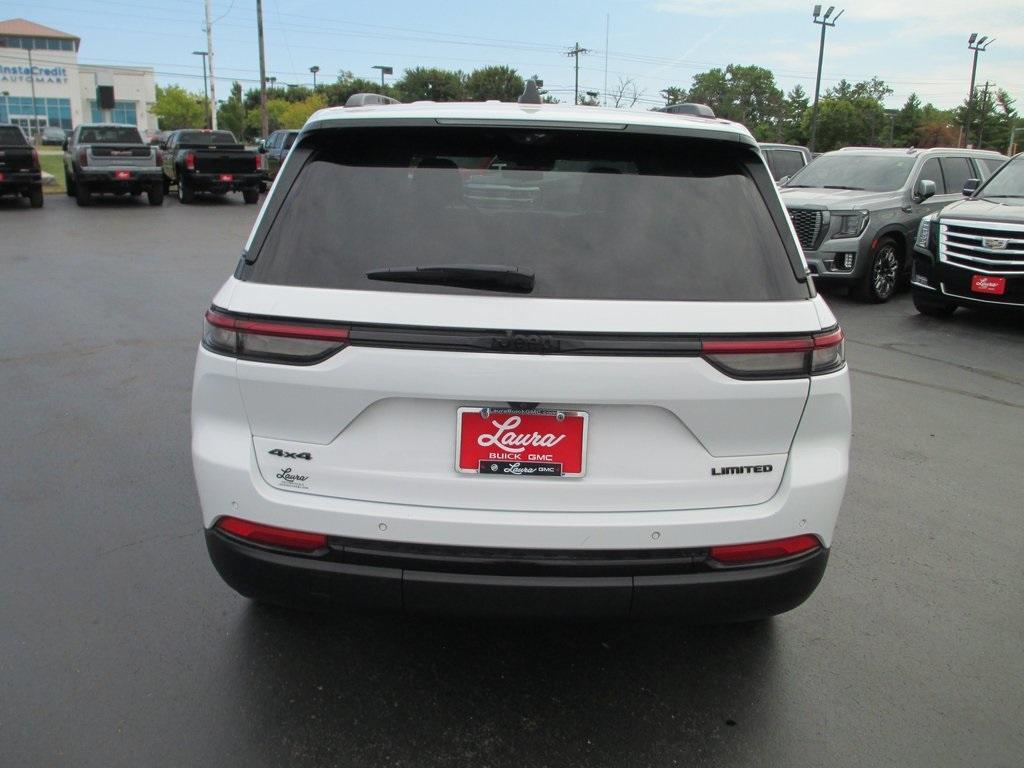 used 2025 Jeep Grand Cherokee car, priced at $38,995