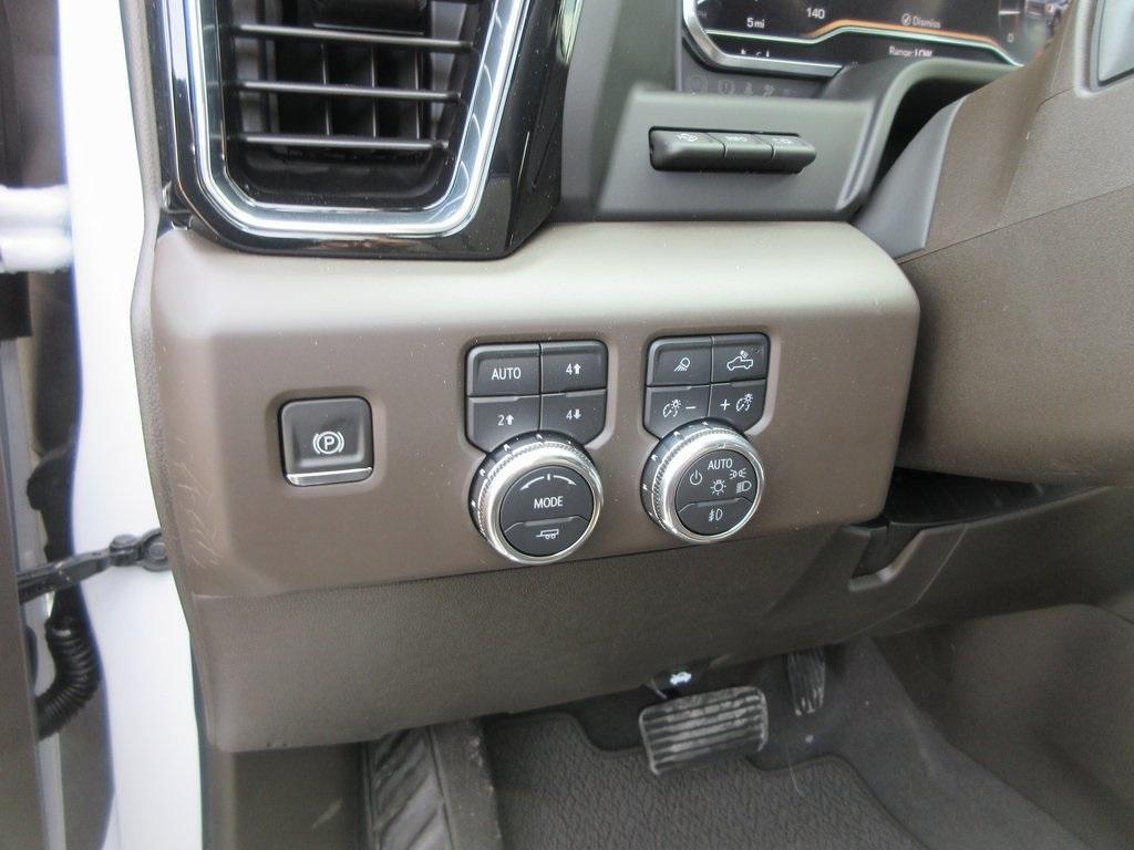 new 2025 GMC Sierra 3500 car, priced at $85,601