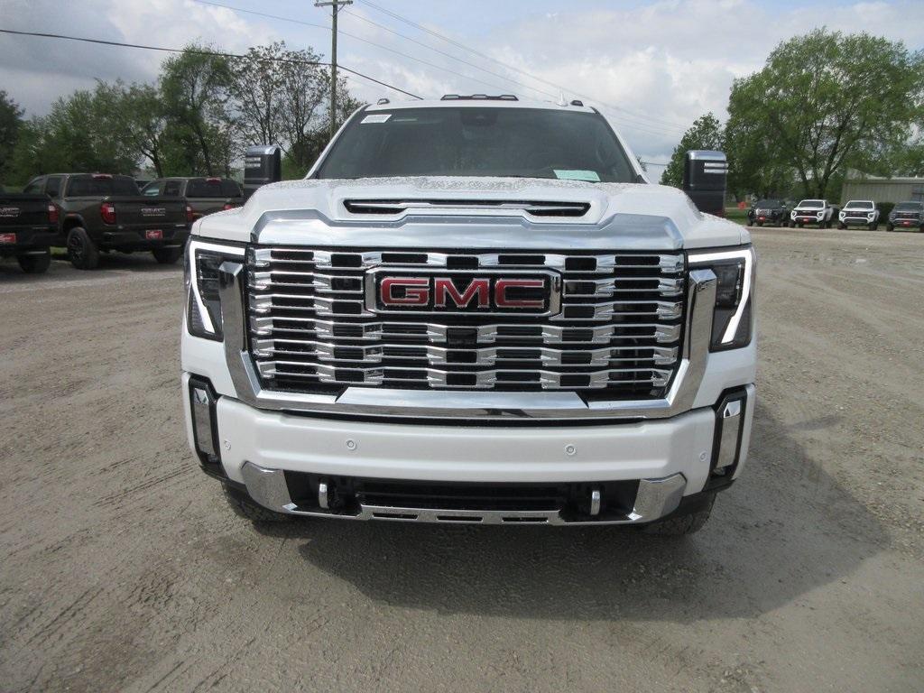new 2025 GMC Sierra 3500 car, priced at $85,601